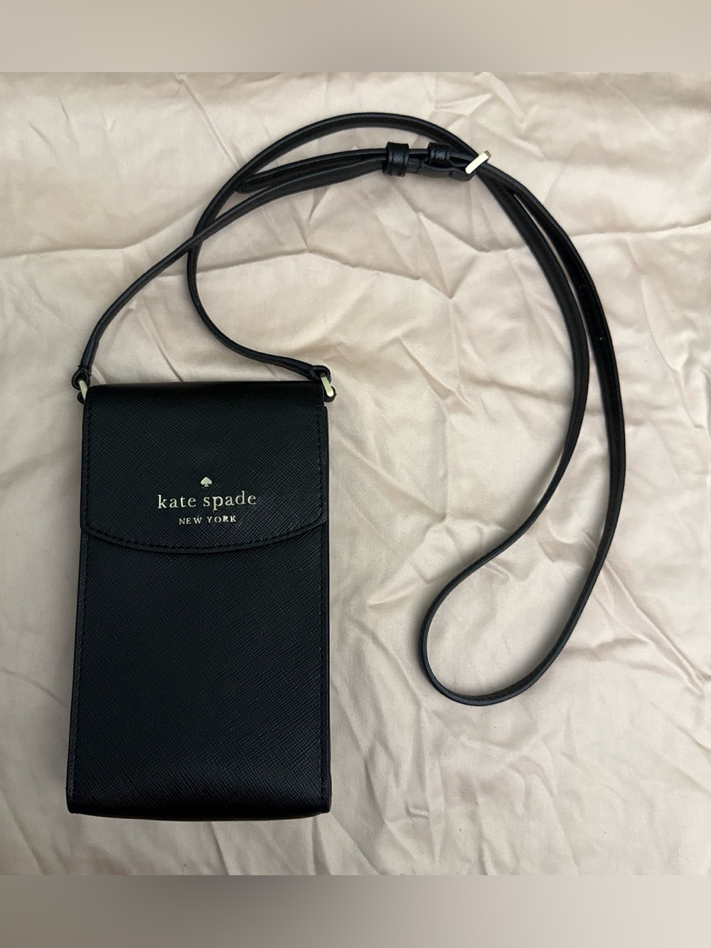 NWT Kate Spade Saffiano Leather North South Flap Phone Crossbody Purse black
